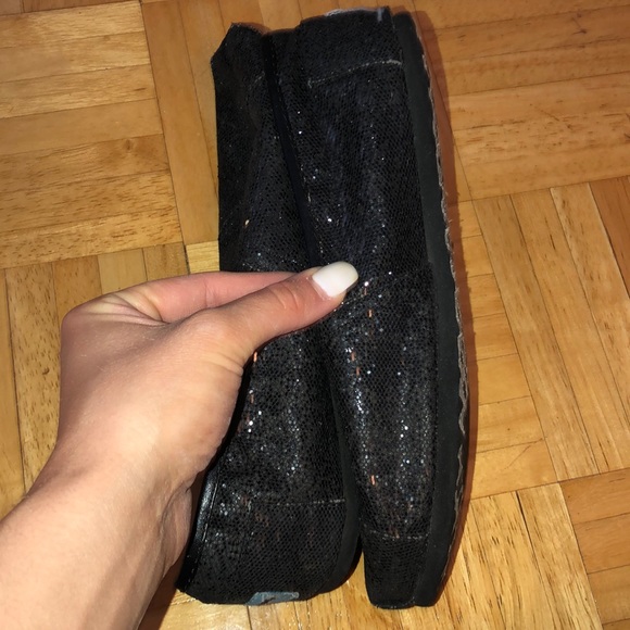 TOMS womens sparkly black - Picture 5 of 8